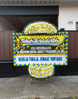 Papan Bunga Duka di Meurah Dua